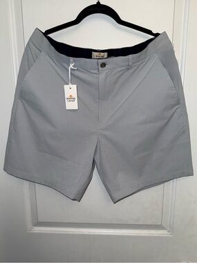 Marine Layer NWT Versatile Hybrid Shorts in Light Grey - Size 34